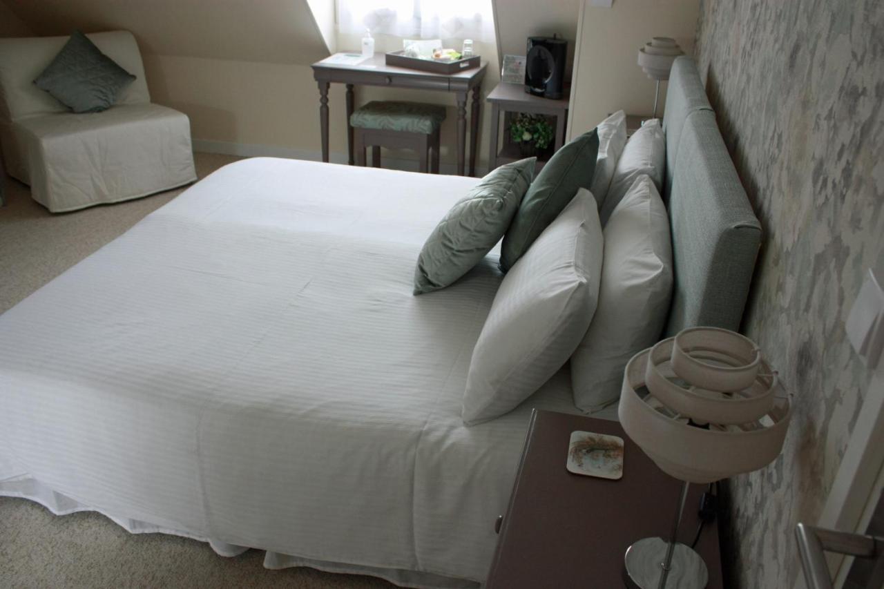 Les Camelias Bed & Breakfast Биник Екстериор снимка