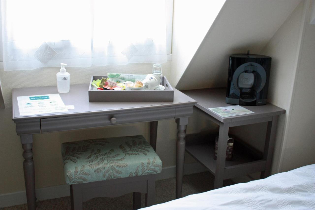 Les Camelias Bed & Breakfast Биник Екстериор снимка