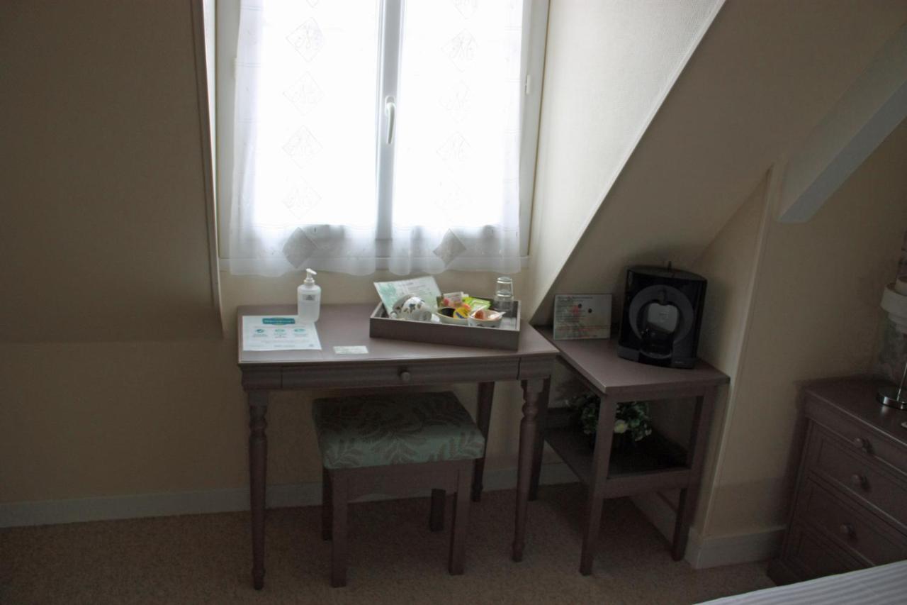 Les Camelias Bed & Breakfast Биник Екстериор снимка