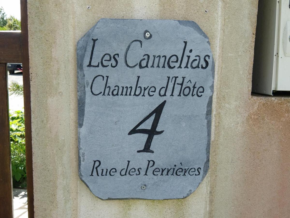 Les Camelias Bed & Breakfast Биник Екстериор снимка