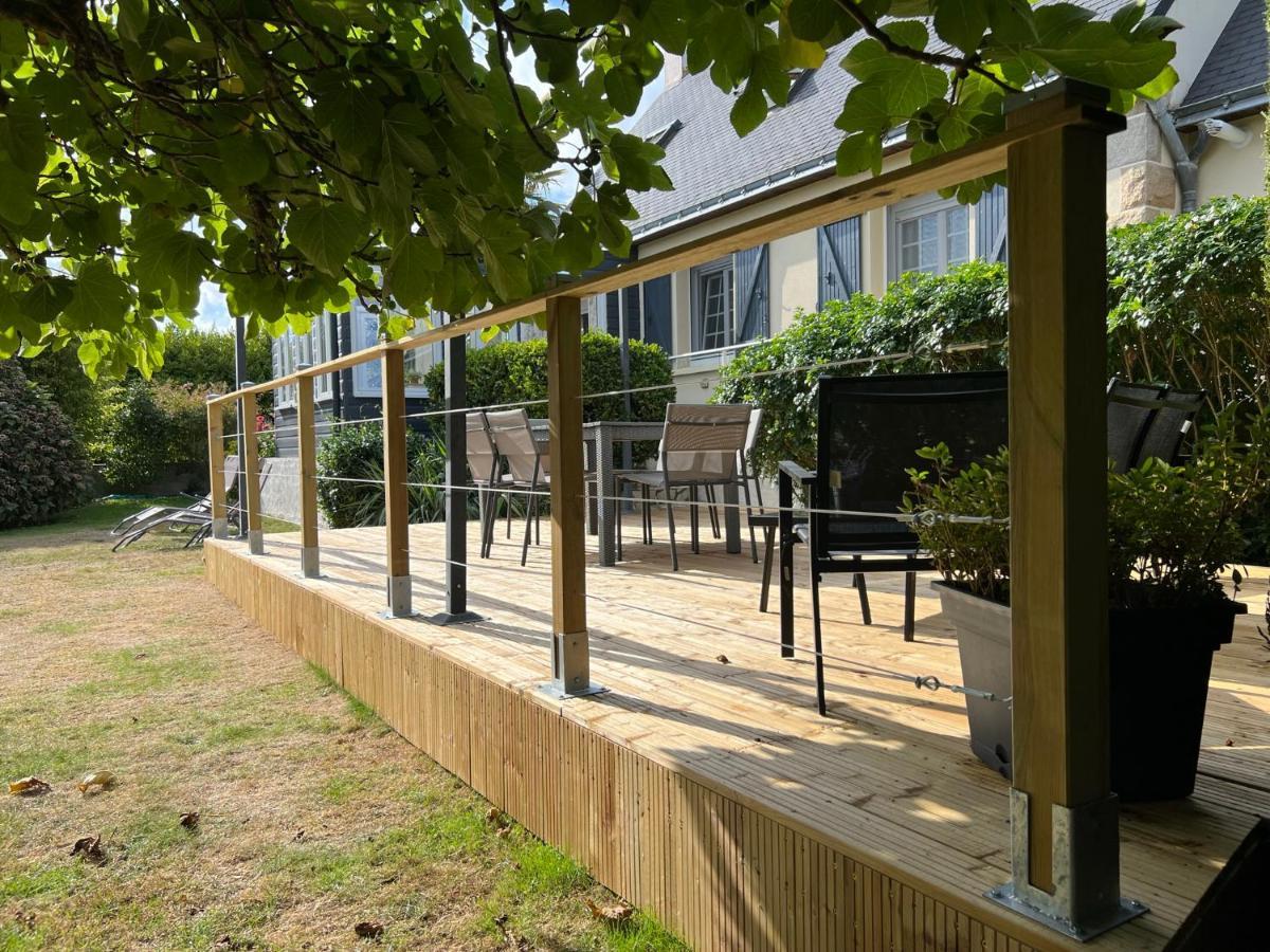 Les Camelias Bed & Breakfast Биник Екстериор снимка